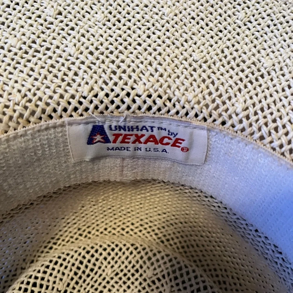 Stylish Cream Hat with Green Band - Picture 6 of 8